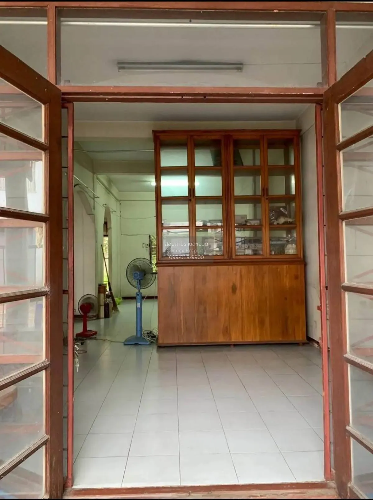 ขายทาวน์เฮ้าส์/ทาวน์โฮม  หมู่บ้านถาวรวิลล่า BTS-สายหยุด อนุสาวรีย