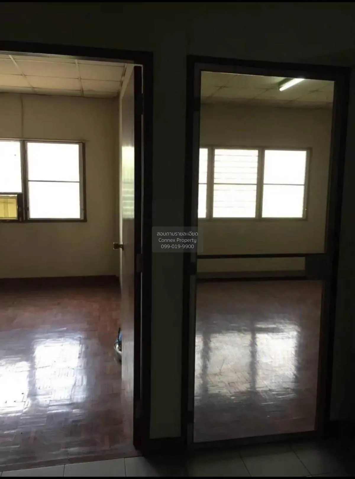 ขายทาวน์เฮ้าส์/ทาวน์โฮม  หมู่บ้านถาวรวิลล่า BTS-สายหยุด อนุสาวรีย