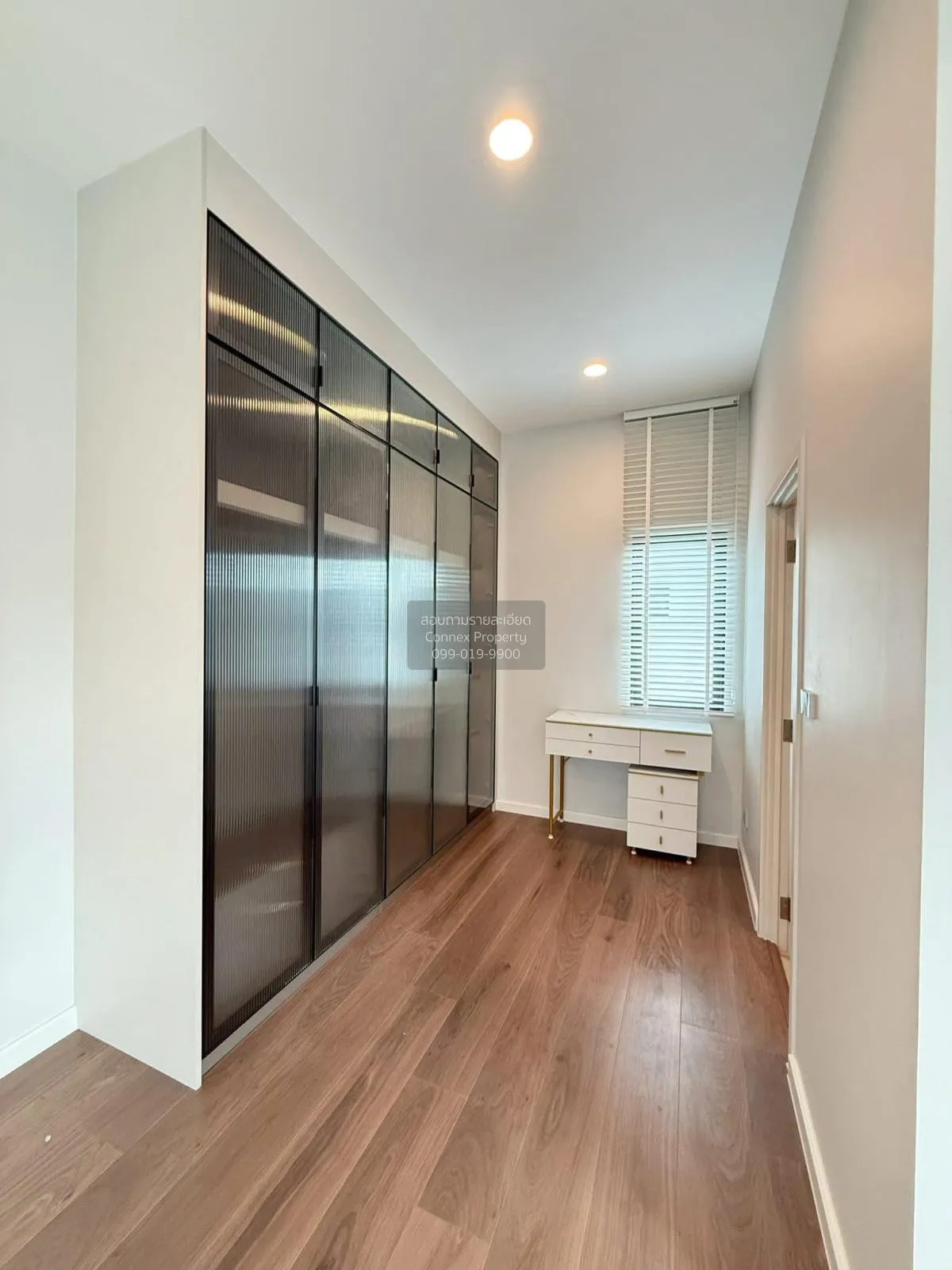 เช่าบ้าน  เศรษฐสิริ เสรีไทย ห้องมุม MRT-นพรัตนราชธานี คันนายาว เข