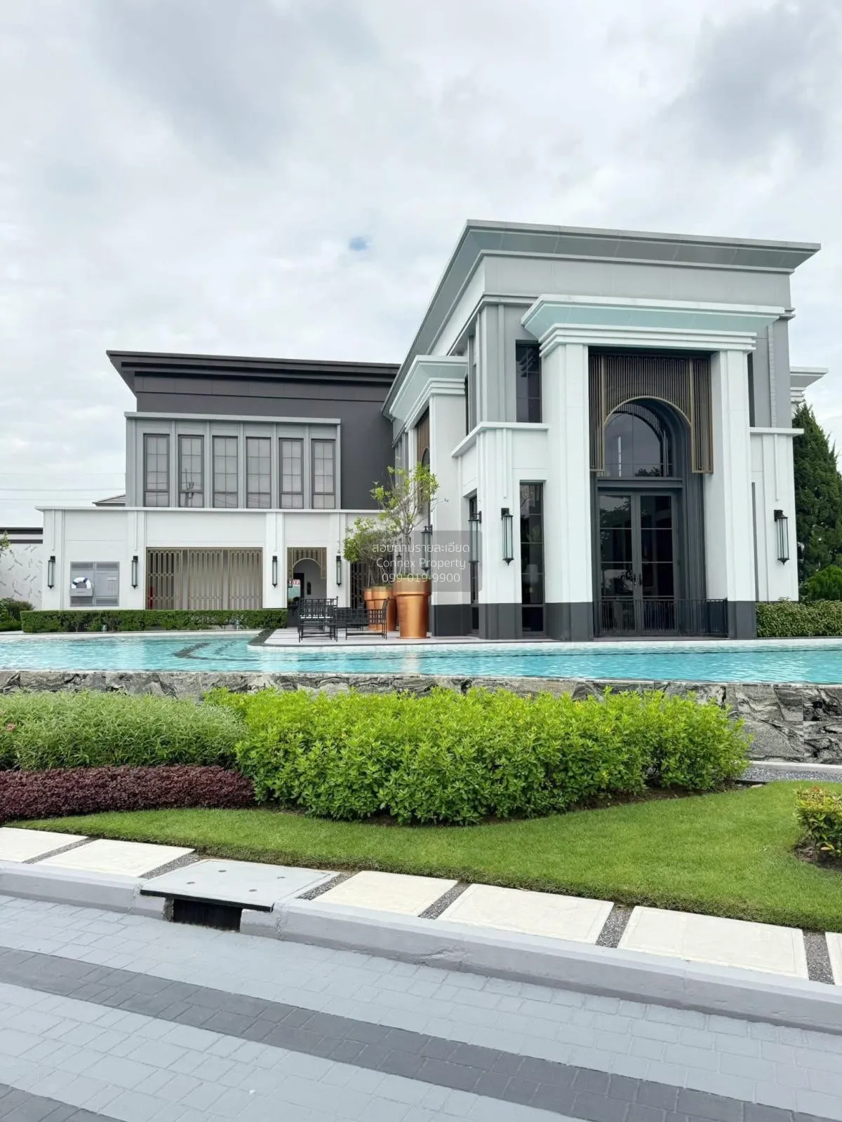 เช่าบ้าน  เศรษฐสิริ เสรีไทย ห้องมุม MRT-นพรัตนราชธานี คันนายาว เข