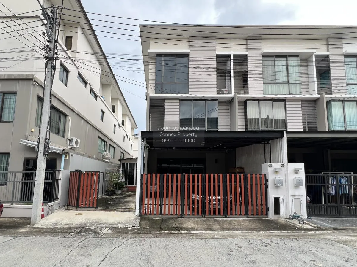 ทาวน์โฮม หลังมุม SMART HOME โซลาร์เซลล์ พาทิโอ พหลโยธิน 92 เนื้อท