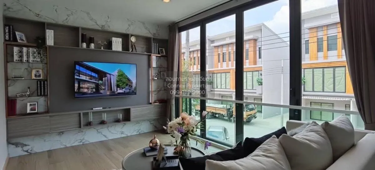 เช่าทาวน์เฮ้าส์/ทาวน์โฮม  ไอเจ้นท์ พระราม 9 รีโนเวทใหม่ ประเวศ เข