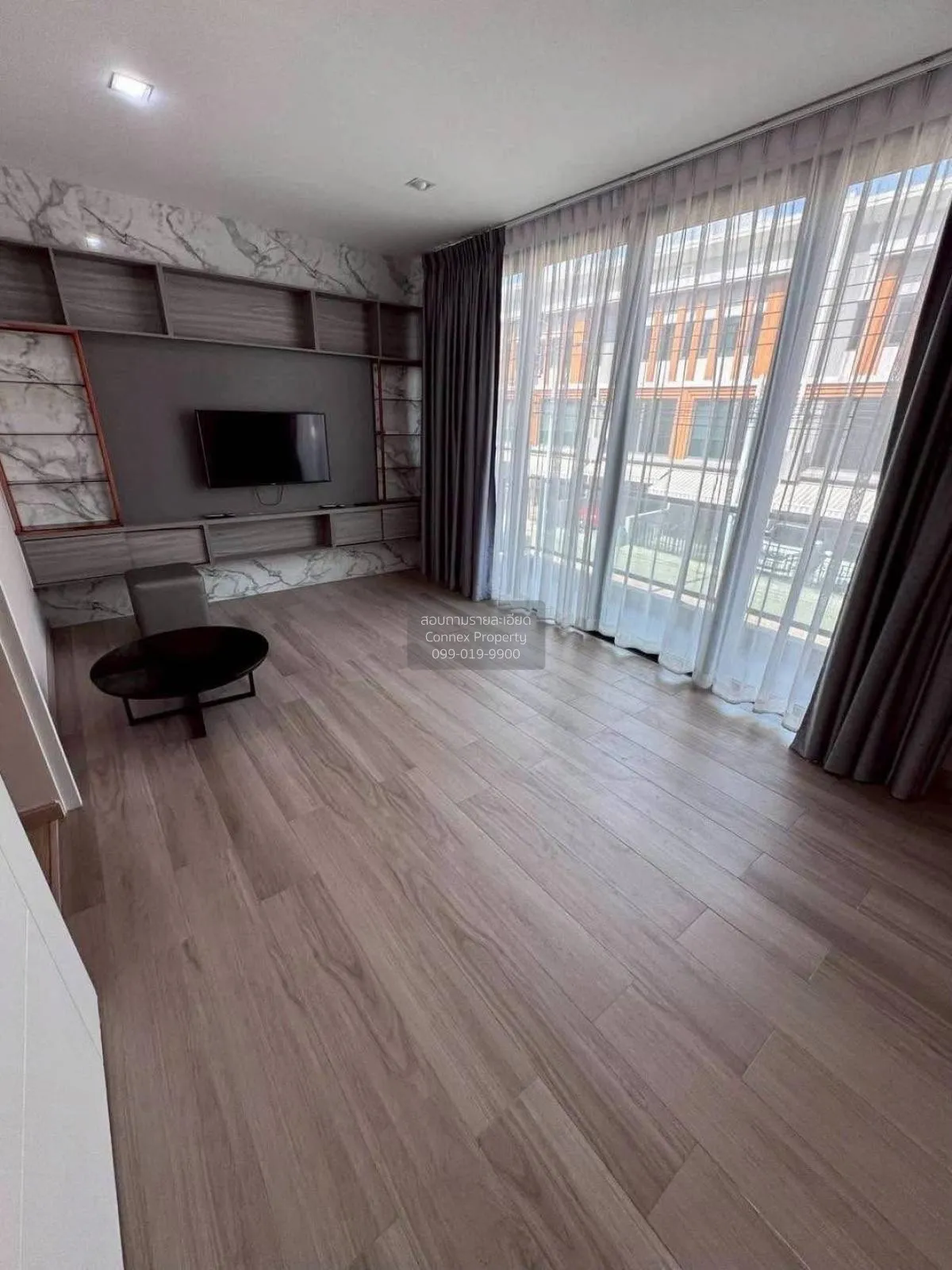 เช่าทาวน์เฮ้าส์/ทาวน์โฮม  ไอเจ้นท์ พระราม 9 รีโนเวทใหม่ ประเวศ เข