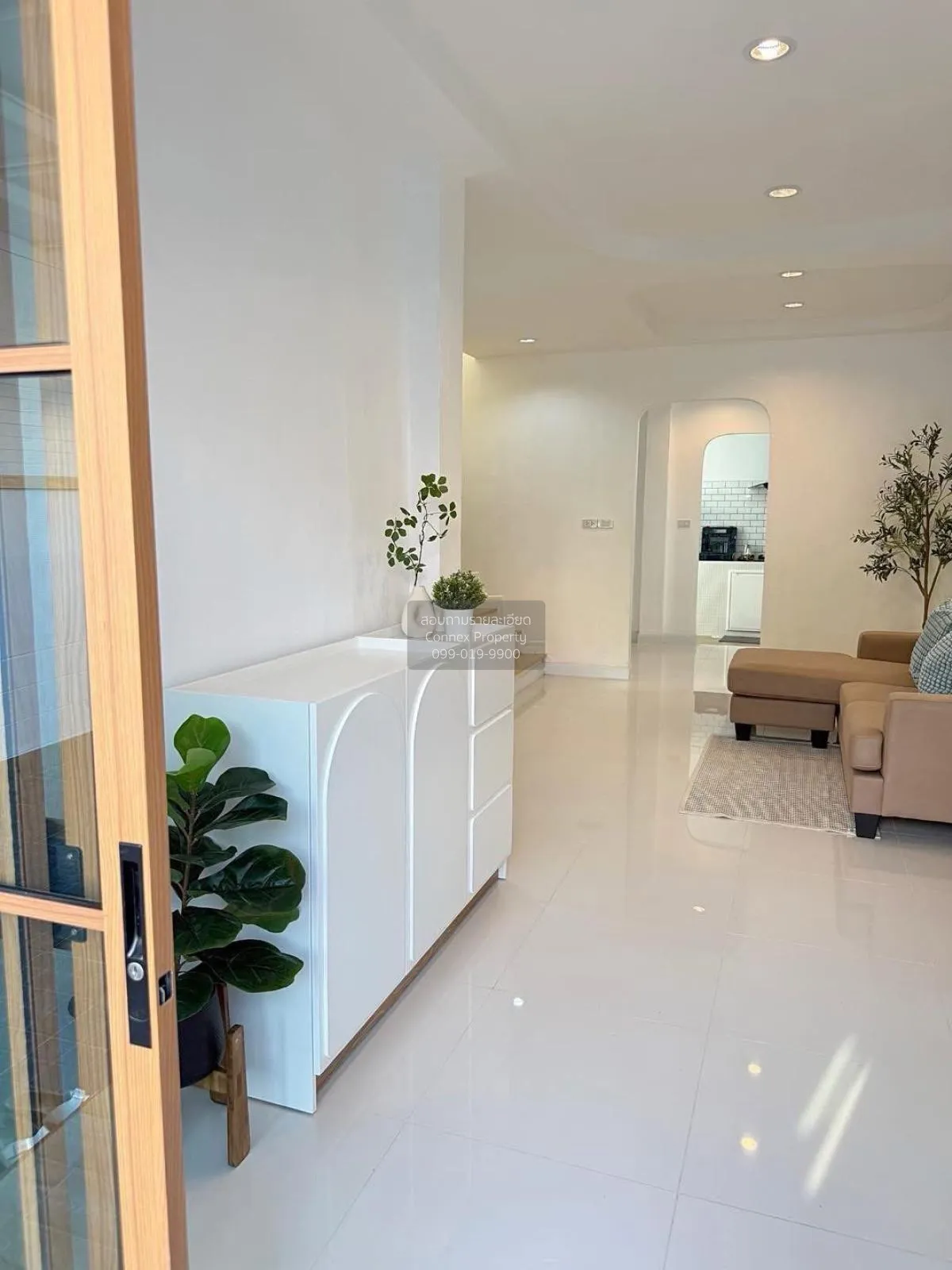 ขายทาวน์เฮ้าส์/ทาวน์โฮม  อมรทรัพย์ เลียบวารี รีโนเวทใหม่ โคกแฝด เ