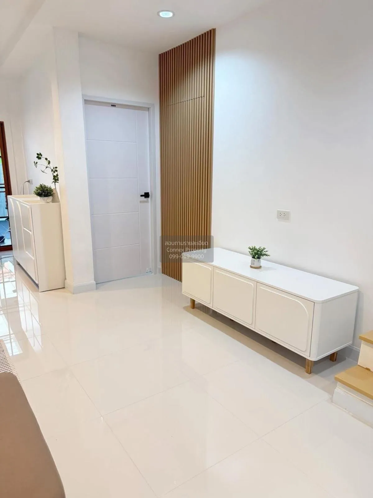 ขายทาวน์เฮ้าส์/ทาวน์โฮม  อมรทรัพย์ เลียบวารี รีโนเวทใหม่ โคกแฝด เ