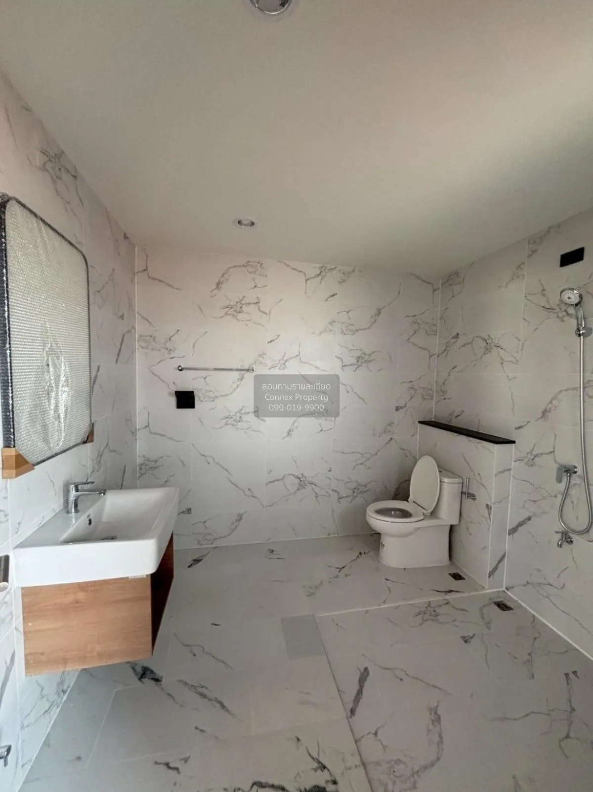 For Rent BRITTON Ladprao 41 , nice view , high floor , wide front