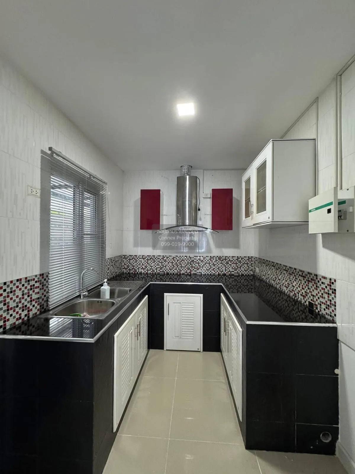 For Sale House , PRUKSA VILLAGE 31 THE SEASON KANJANAPISEK - BANG