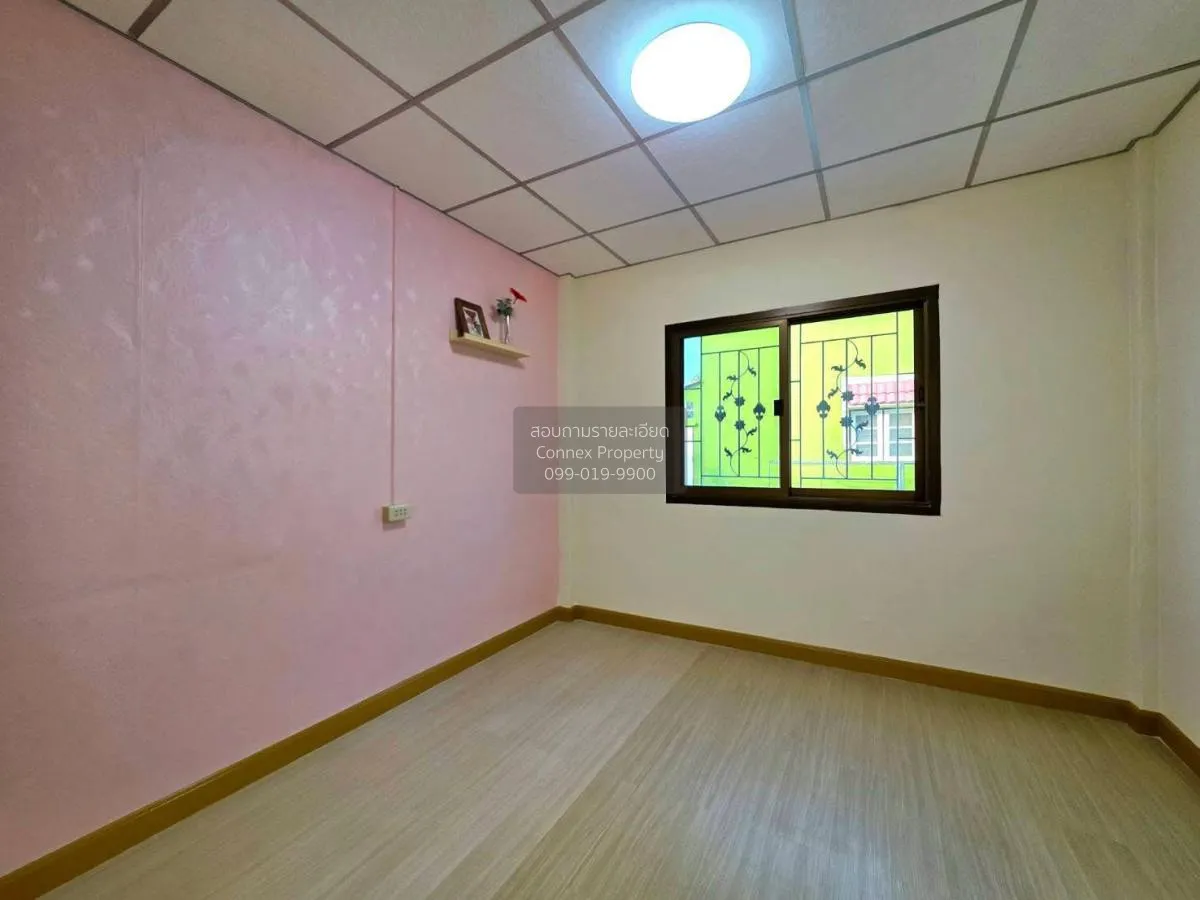 ขายทาวน์เฮ้าส์/ทาวน์โฮม  พนาสนธิ์ 8 ท้ายบ้าน ห้องมุม รีโนเวทใหม่ 