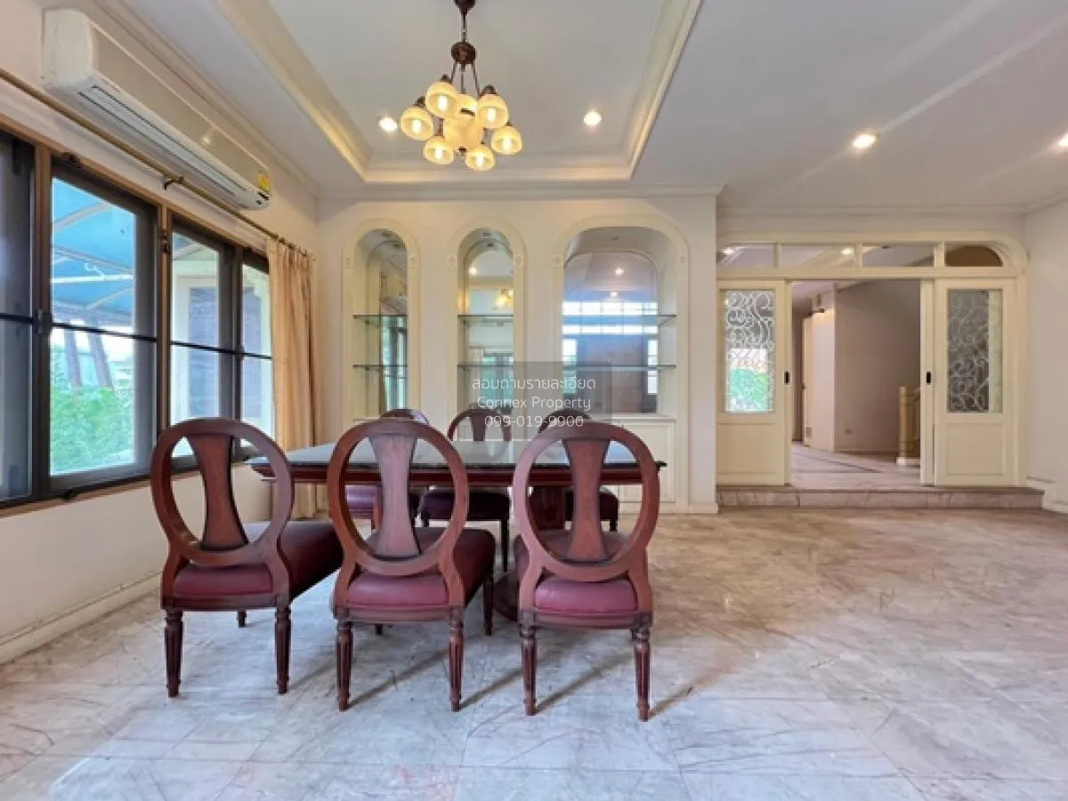 ขายบ้าน  ลดาวัลย์ ศรีนครินทร์ ชั้นสูง ห้องมุม หน้ากว้าง บางแก้ว บ