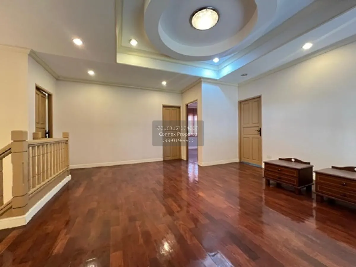 ขายบ้าน  ลดาวัลย์ ศรีนครินทร์ ชั้นสูง ห้องมุม หน้ากว้าง บางแก้ว บ