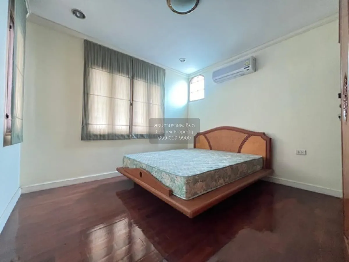 ขายบ้าน  ลดาวัลย์ ศรีนครินทร์ ชั้นสูง ห้องมุม หน้ากว้าง บางแก้ว บ