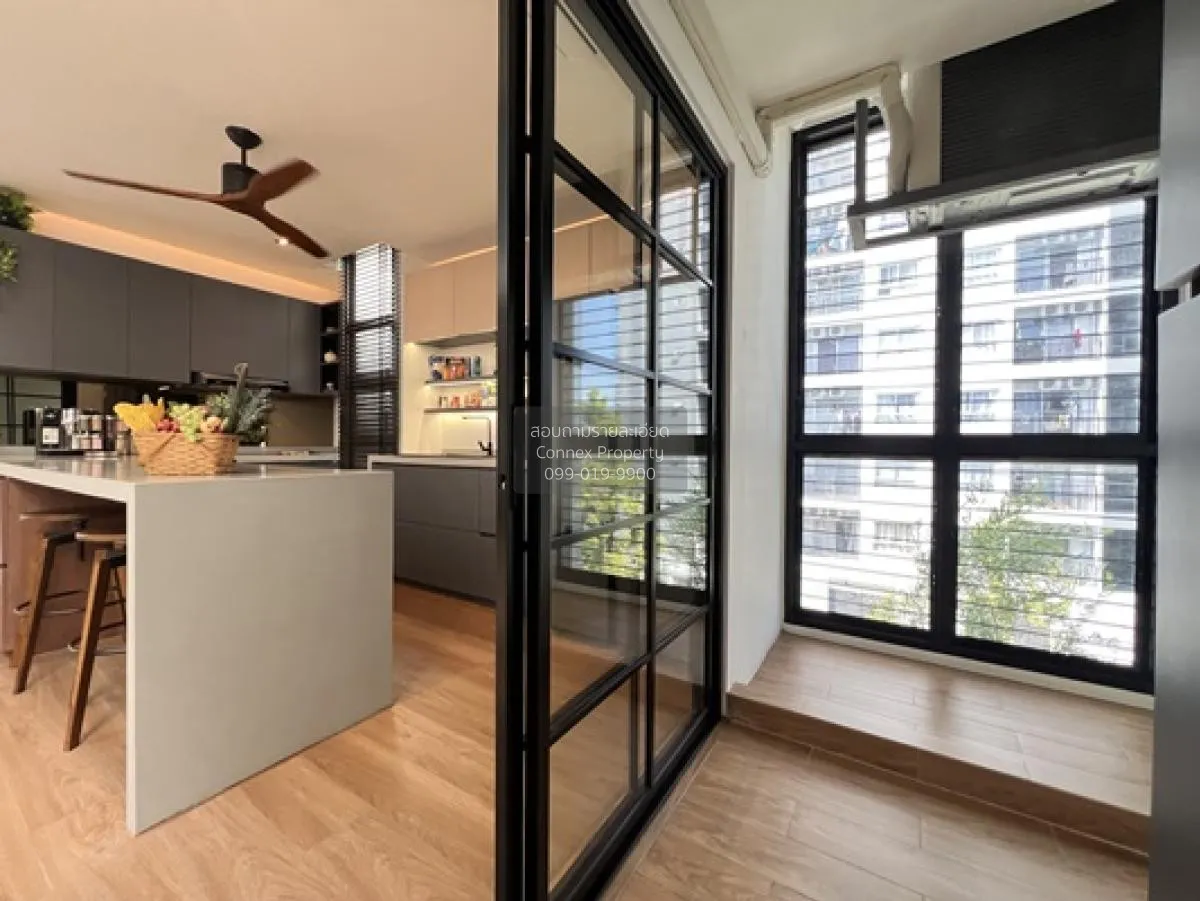 ขายสำนักงาน โฮมออฟฟิศ  4.5 ชั้น ตึกมุม The Mixx  แพรกษา ใกล้ BTS 