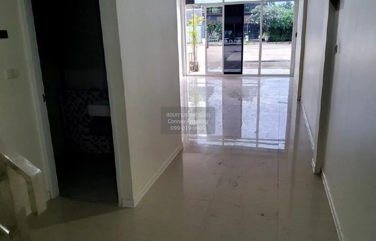 ขายอาคารพาณิชย์  ซี - สแควร์ พลาซ่า มอลล์ โชคชัย โชคชัย นครราชสีม 2