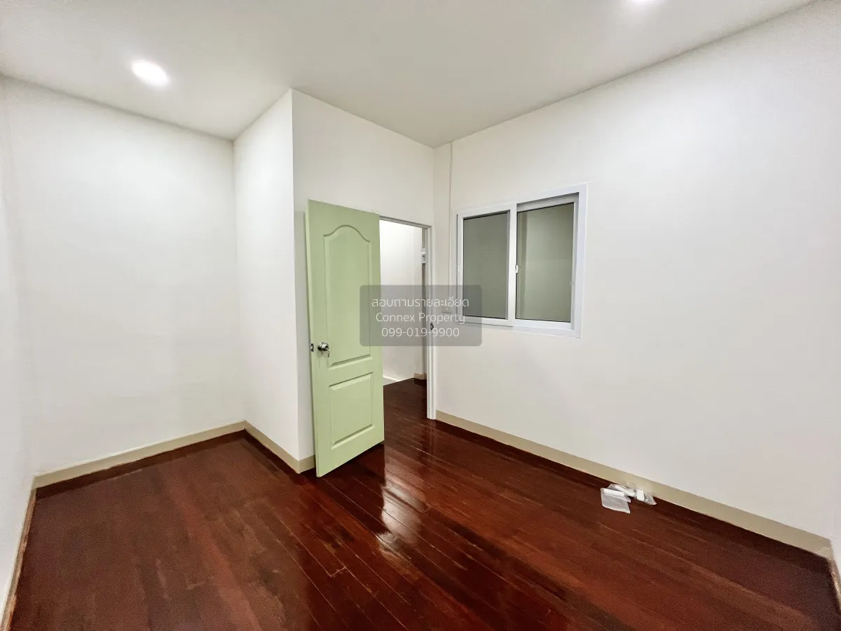 ขายทาวน์เฮ้าส์/ทาวน์โฮม  หมู่บ้าน ฉัตรแก้ว บางกะปิ รีโนเวทใหม่ MR