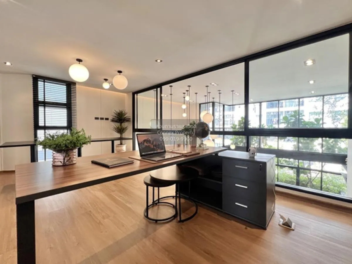ขายสำนักงาน โฮมออฟฟิศ 4.5 ชั้น The Mixx แพรกษา ใกล้ BTS แพรกษา เพ