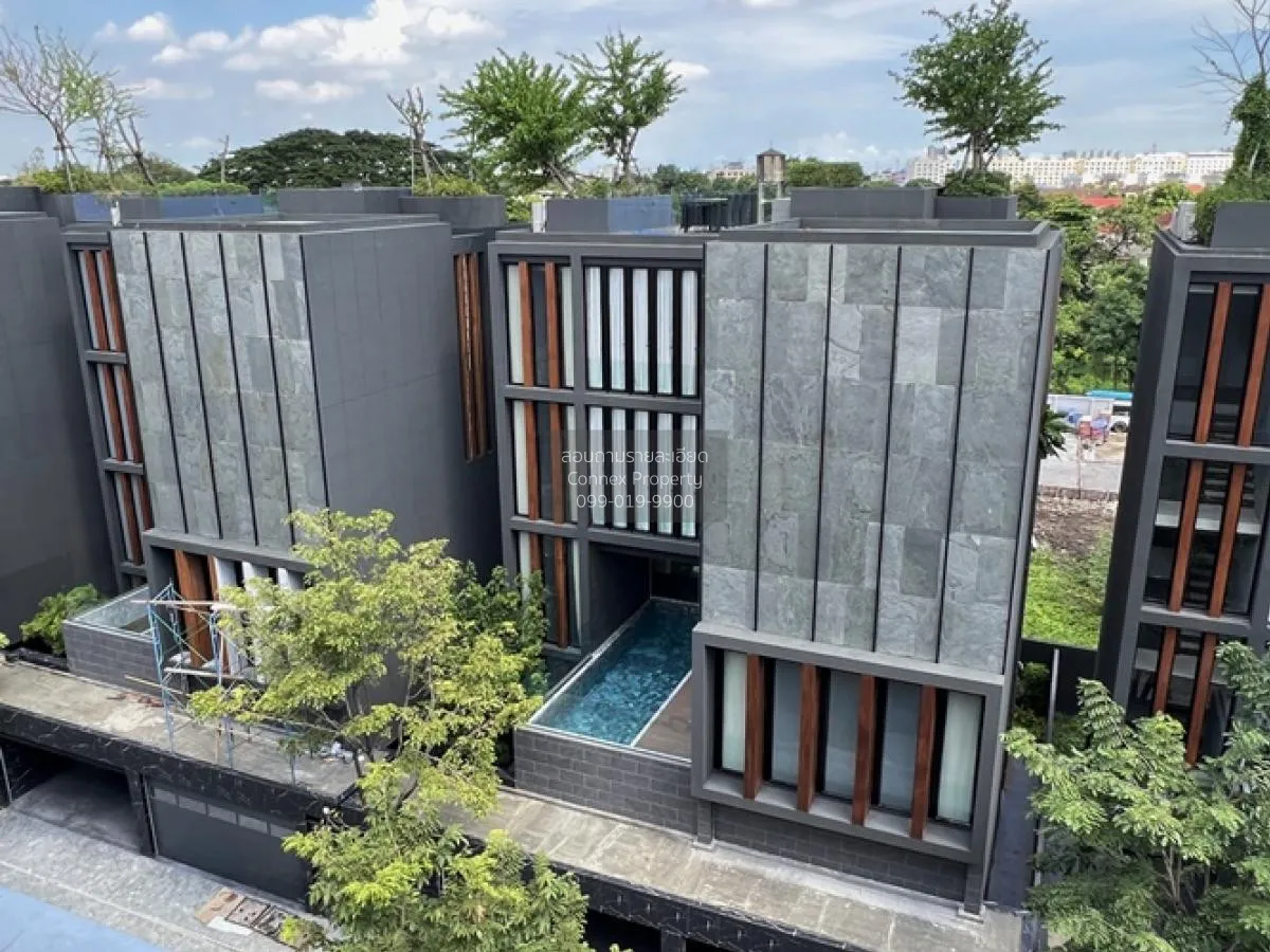 ขายบ้านเดี่ยว Bibury Village ศรีนครินทร์ 64.8 ตร.ว. 5 นอน 7 น้ำ ม