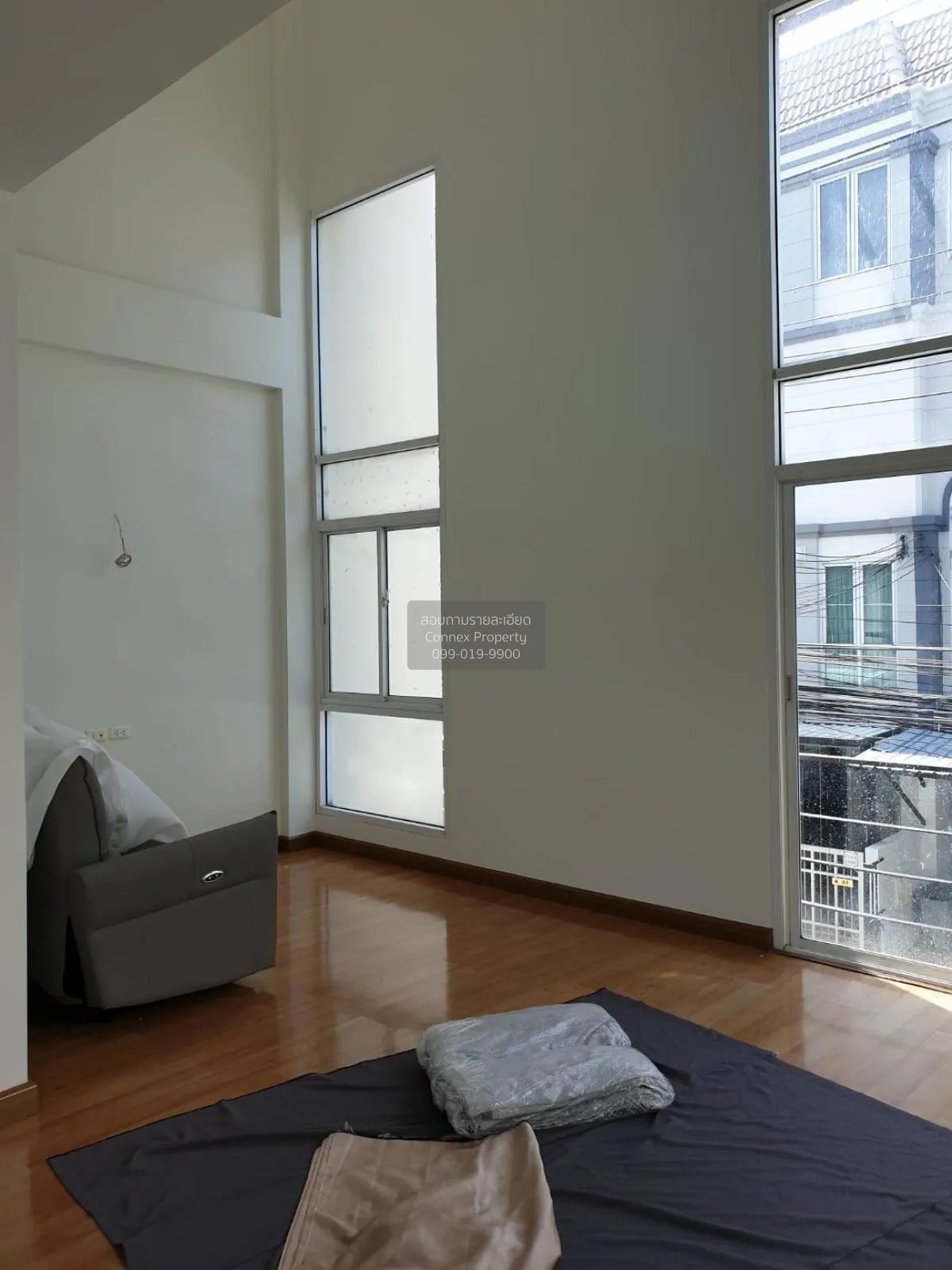 ขายทาวน์เฮ้าส์/ทาวน์โฮม  เดอะ พาร์ค ลาดพร้าว - วังหิน 76 รีโนเวทใ