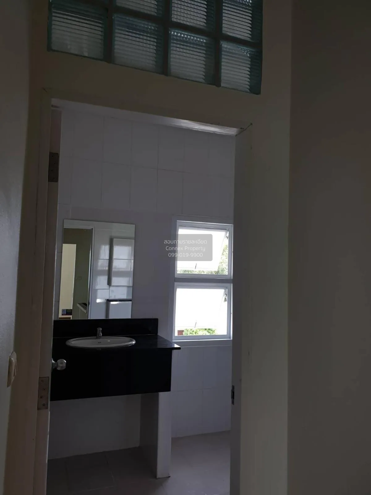 ขายทาวน์เฮ้าส์/ทาวน์โฮม  เดอะ พาร์ค ลาดพร้าว - วังหิน 76 รีโนเวทใ