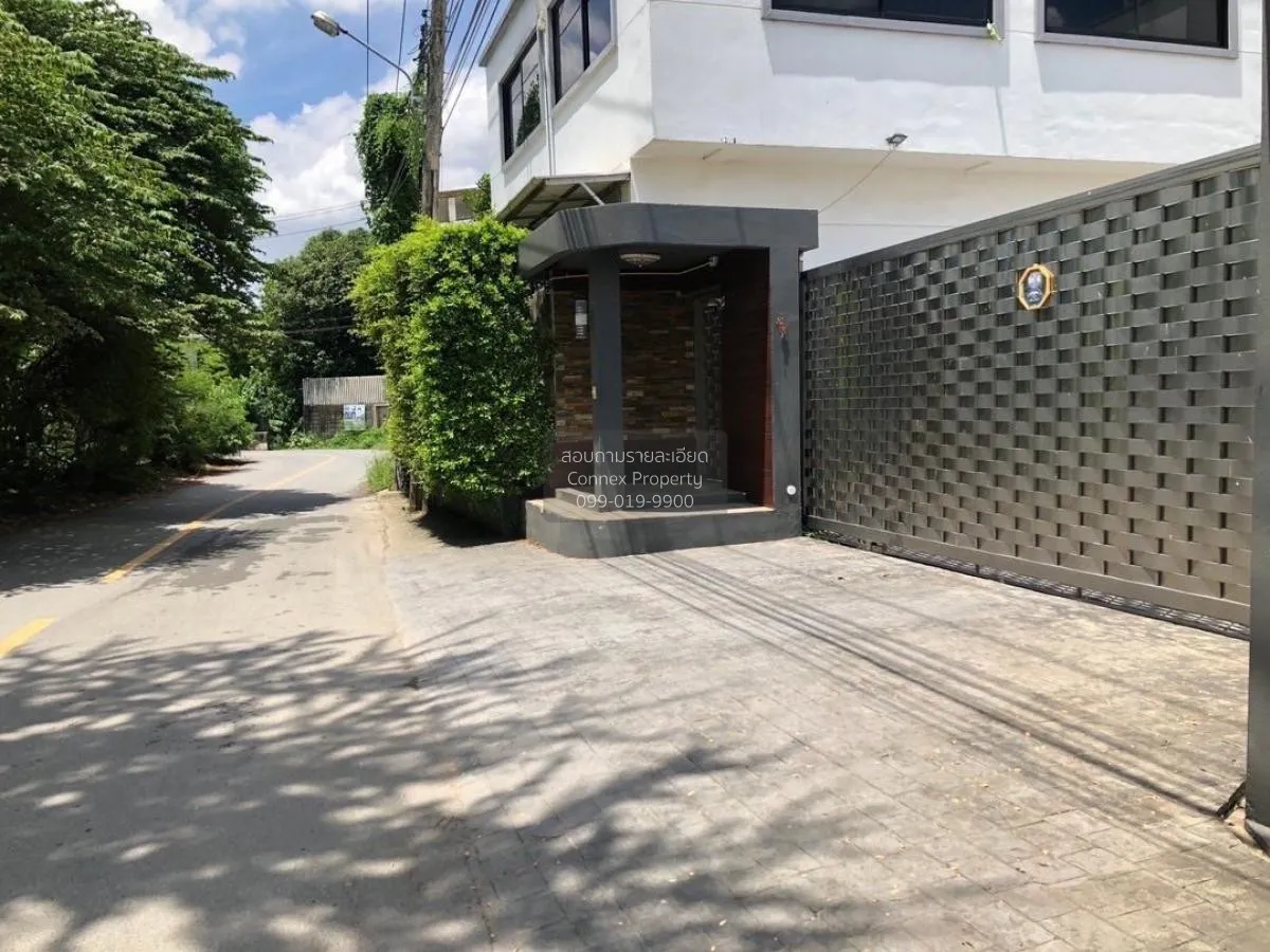 For Sale house Soi Charan 35 , Bang Khun Si , Bangkok Noi , Bangk 2