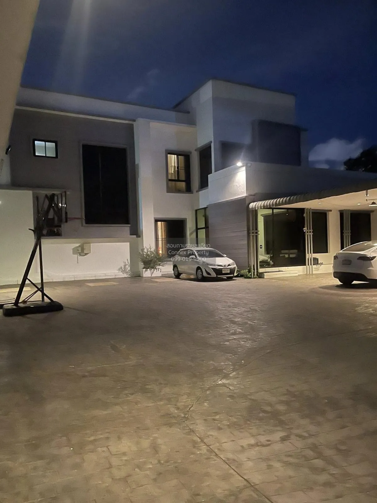 For Sale house Soi Charan 35 , Bang Khun Si , Bangkok Noi , Bangk