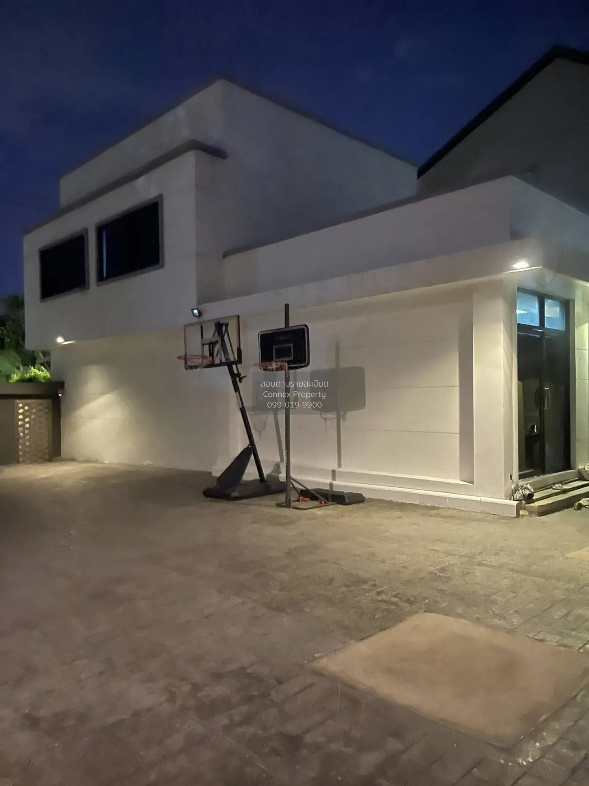 For Sale house Soi Charan 35 , Bang Khun Si , Bangkok Noi , Bangk