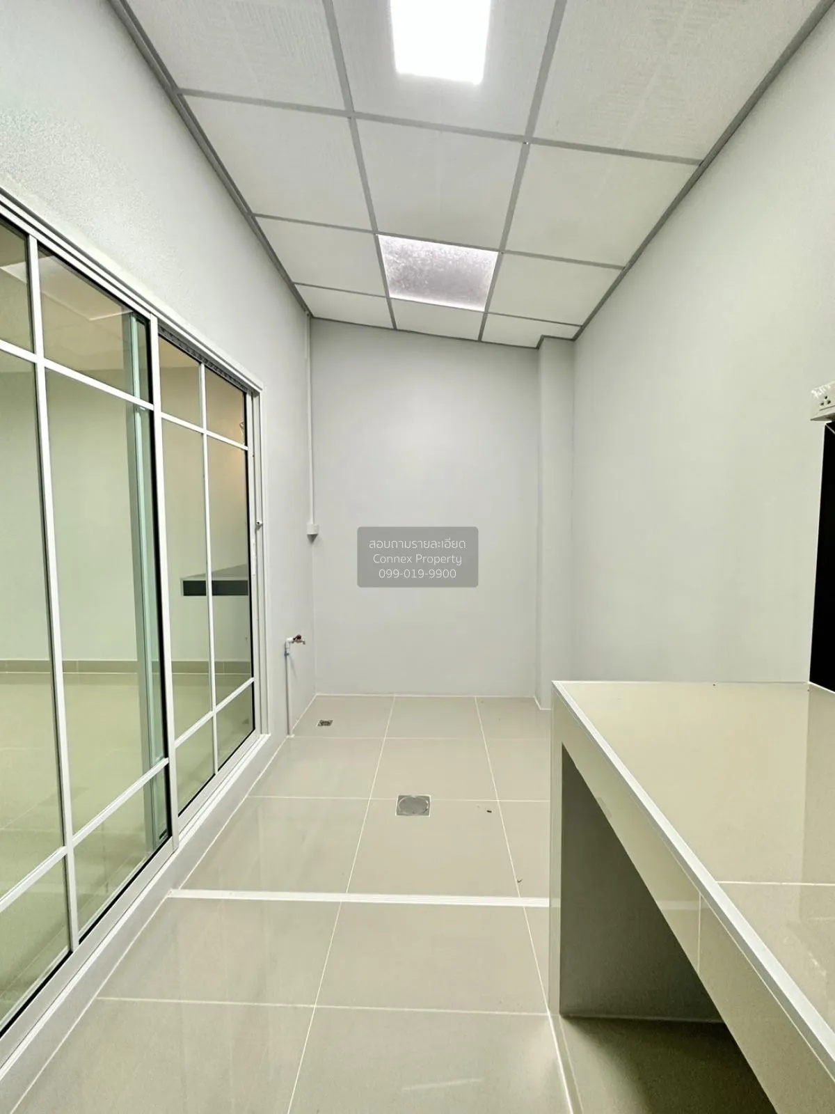 ขายทาวน์เฮ้าส์/ทาวน์โฮม  บ้านรัตนาธานี ซอยวัดลาดปลาดุก รีโนเวทใหม