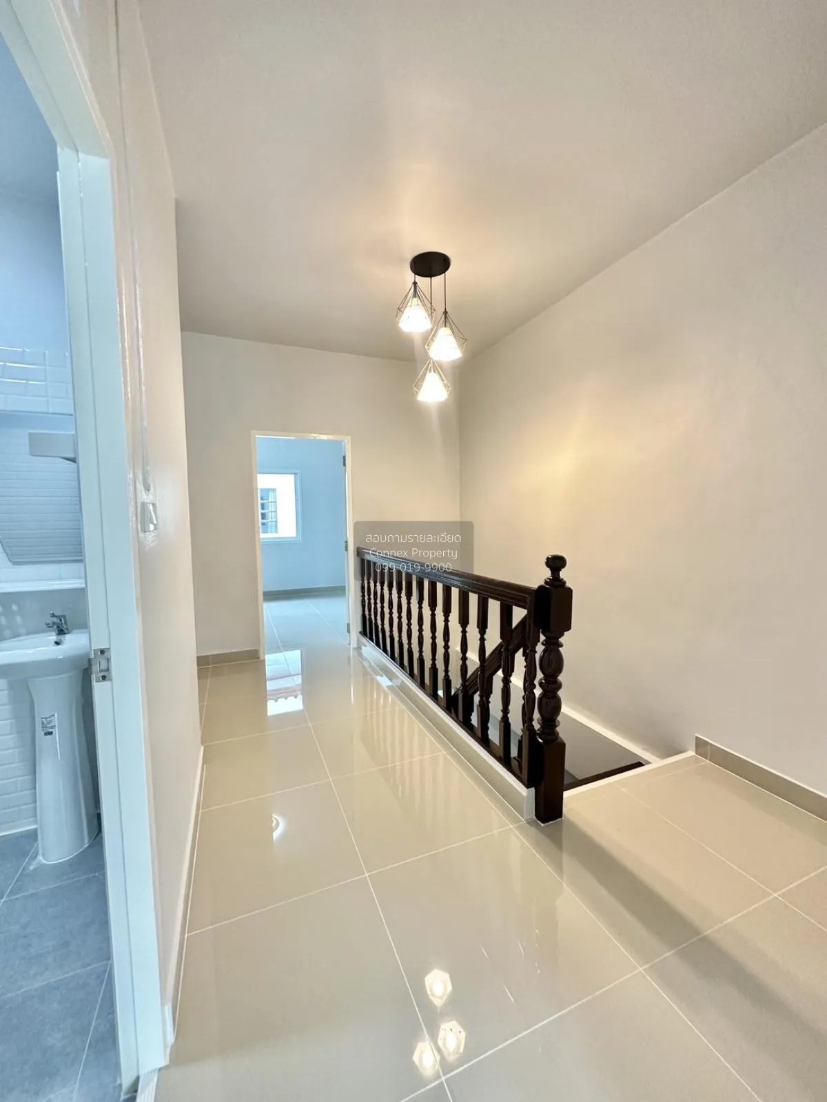 ขายทาวน์เฮ้าส์/ทาวน์โฮม  บ้านรัตนาธานี ซอยวัดลาดปลาดุก รีโนเวทใหม