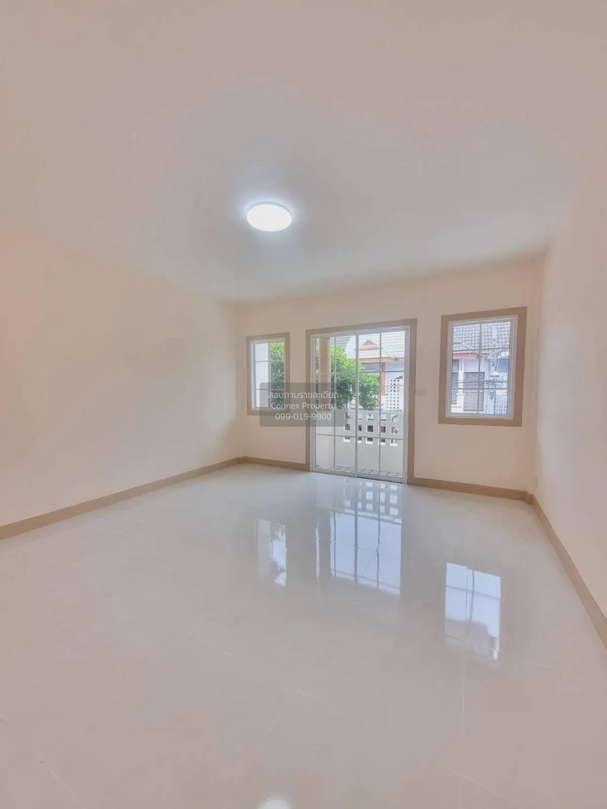 ขายทาวน์เฮ้าส์/ทาวน์โฮม  ดิเอมเมอรัลด์ พาร์ค 2 รีโนเวทใหม่ บางบัว