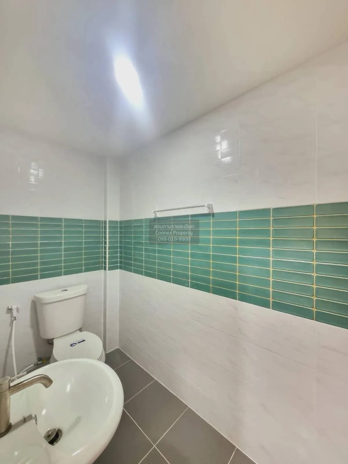 ขายทาวน์เฮ้าส์/ทาวน์โฮม  ดิเอมเมอรัลด์ พาร์ค 2 รีโนเวทใหม่ บางบัว