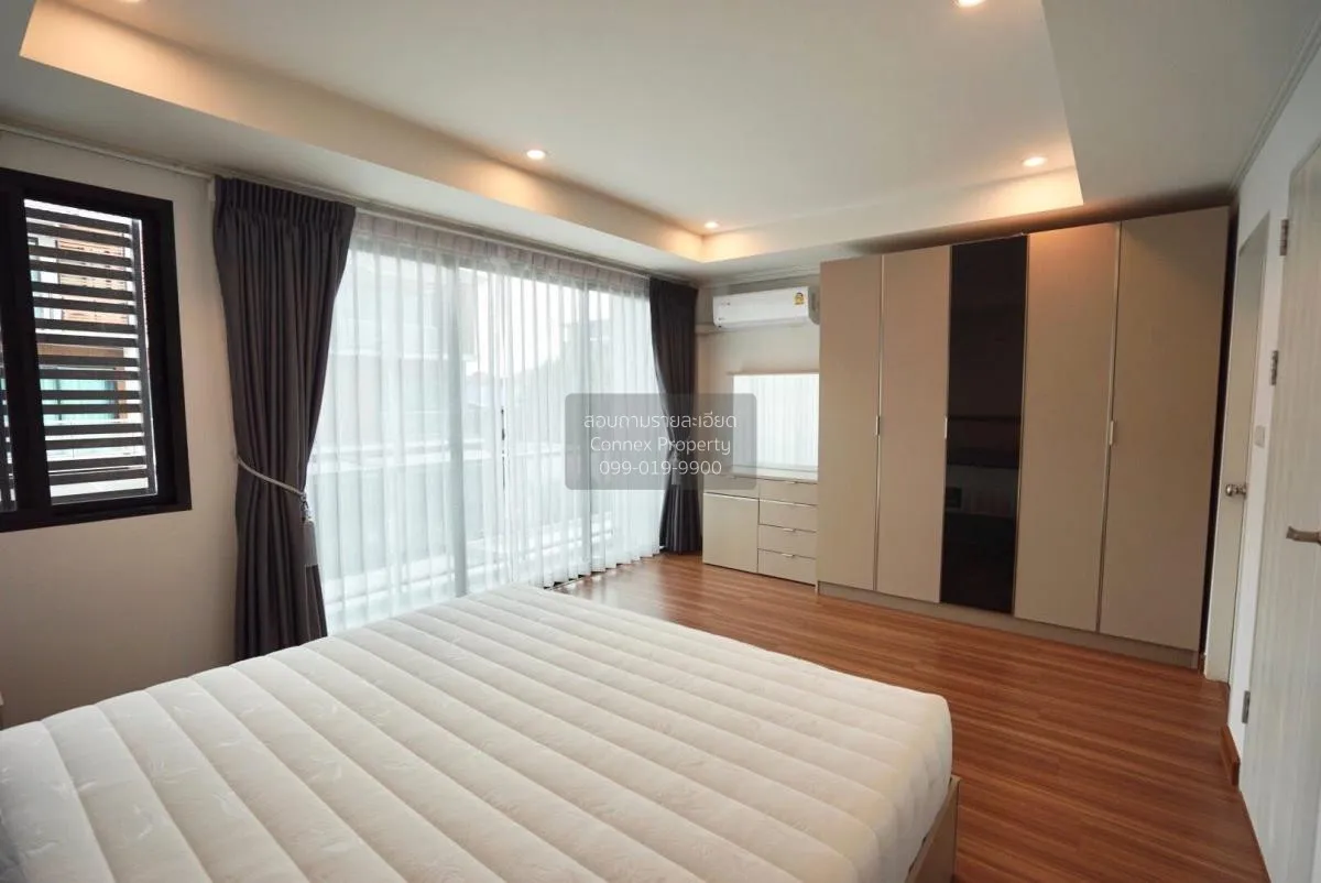 เช่าทาวน์เฮ้าส์/ทาวน์โฮม  ศุภาลัย เอสเซ้นส์ ลาดพร้าว MRT-ลาดพร้าว