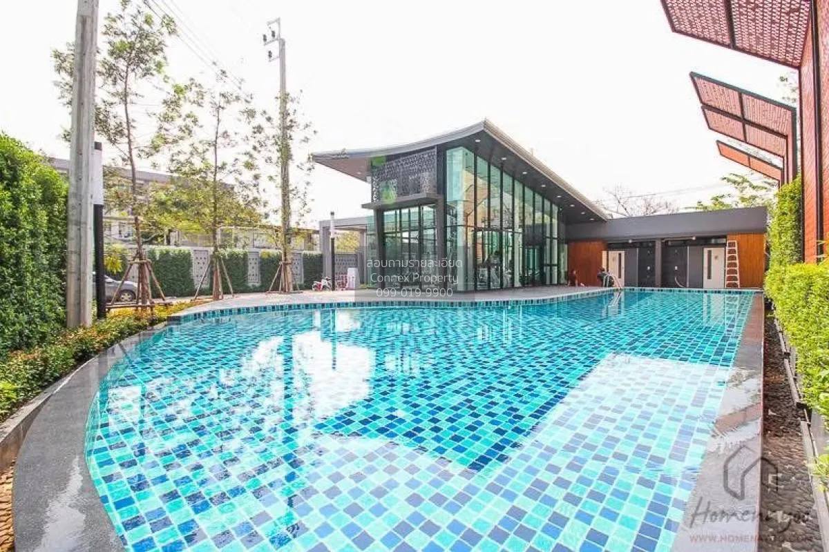 เช่าทาวน์เฮ้าส์/ทาวน์โฮม  ศุภาลัย เอสเซ้นส์ ลาดพร้าว MRT-ลาดพร้าว