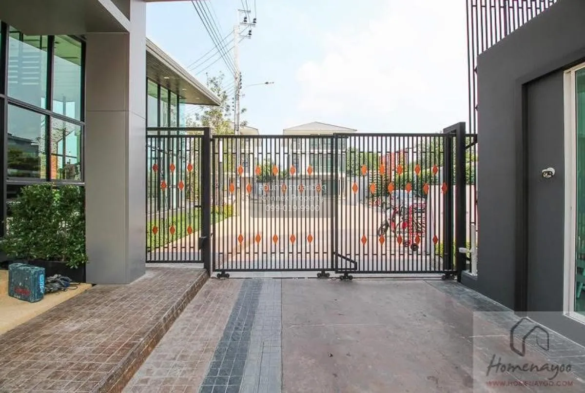 เช่าทาวน์เฮ้าส์/ทาวน์โฮม  ศุภาลัย เอสเซ้นส์ ลาดพร้าว MRT-ลาดพร้าว