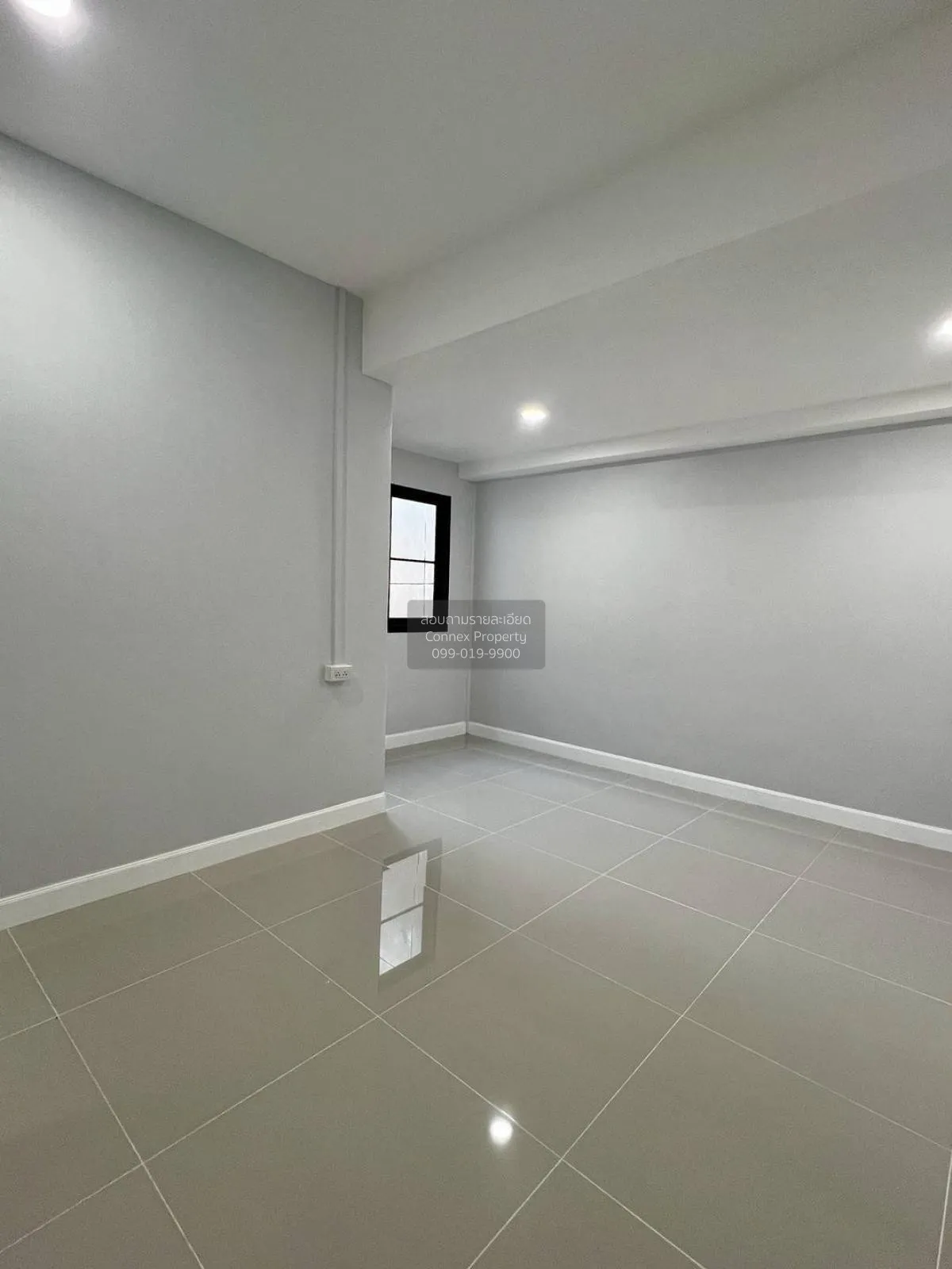 For Sale Townhouse/Townhome  , Baan Busakorn-Rattiya , newly reno