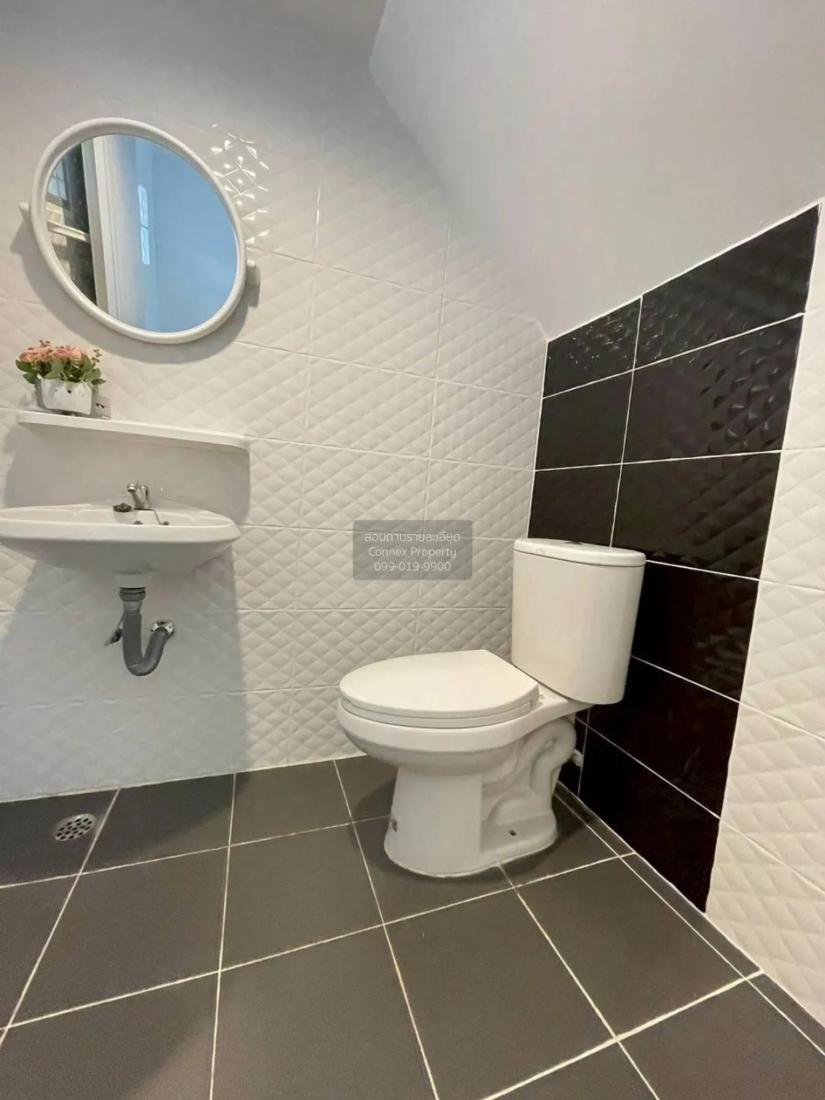 For Sale Townhouse/Townhome  , Baan Pruksa 18 Bangyai , corner un