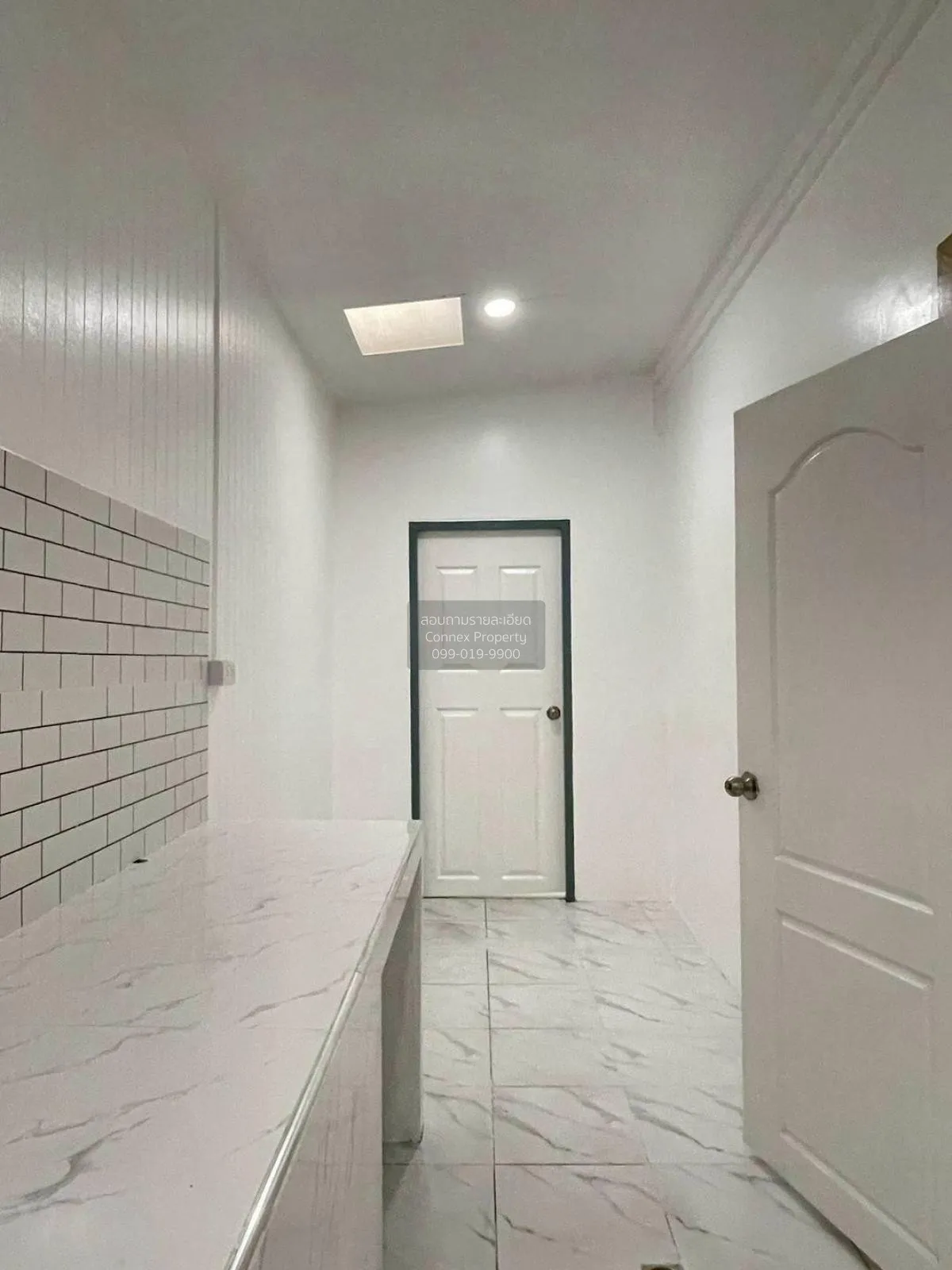 For Sale Townhouse/Townhome  , Baan Pruksa 18 Bangyai , corner un