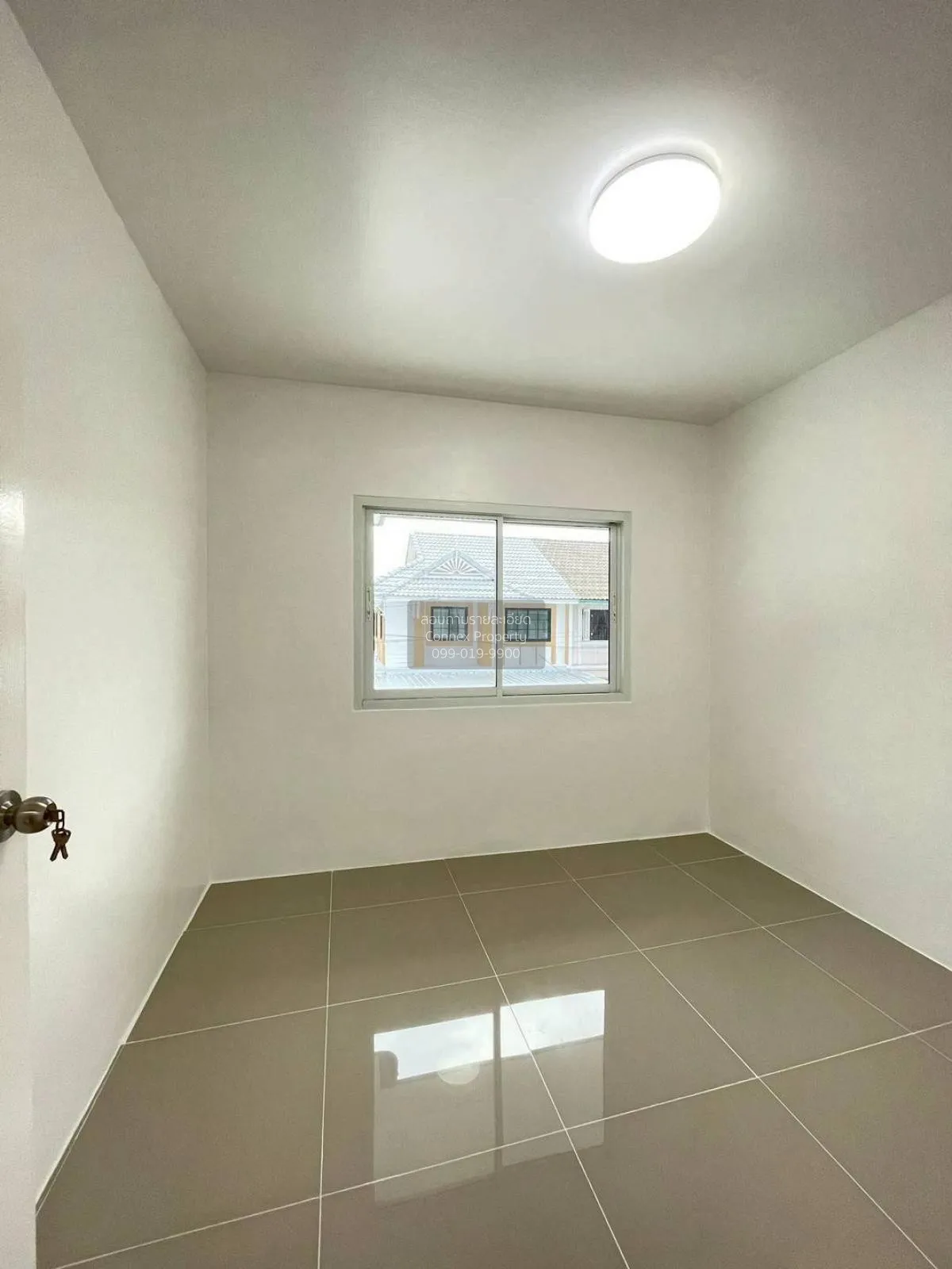 For Sale Townhouse/Townhome  , Baan Pruksa 18 Bangyai , corner un