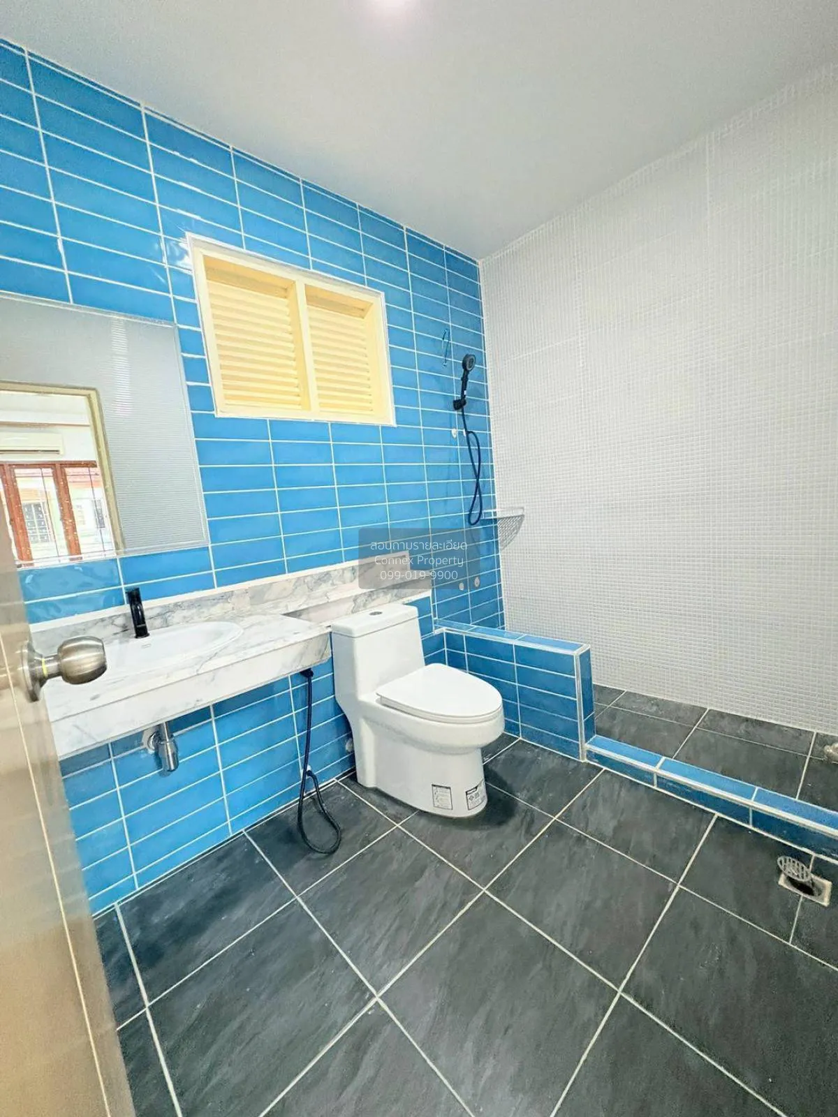 ขายทาวน์เฮ้าส์/ทาวน์โฮม  บุศรินทร์ วงแหวน-รัตนาธิเบศร์ รีโนเวทใหม