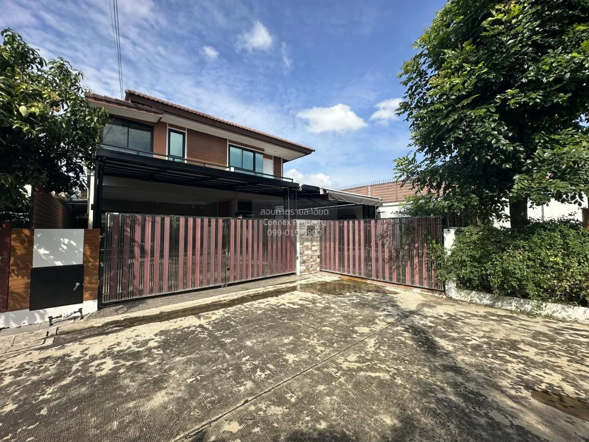 For Sale House , Thanyaphirom Grand Ville Khlong 7 , corner unit  4