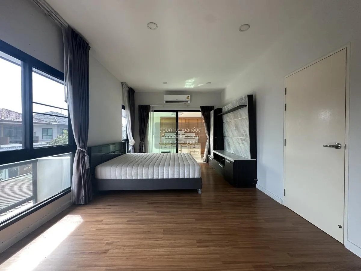 For Sale House , Thanyaphirom Grand Ville Khlong 7 , corner unit 