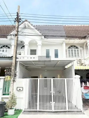 ขายทาวน์เฮ้าส์/ทาวน์โฮม  เสนาวิลล่า 9 ท่าแร้ง เขต บางเขน กรุงเทพ CX-136999