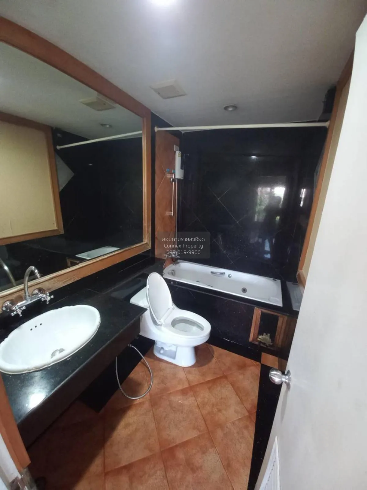 เช่าทาวน์เฮ้าส์/ทาวน์โฮม  บ้านกลางเมือง พระราม 9-รามคำแหง พลับพลา 4