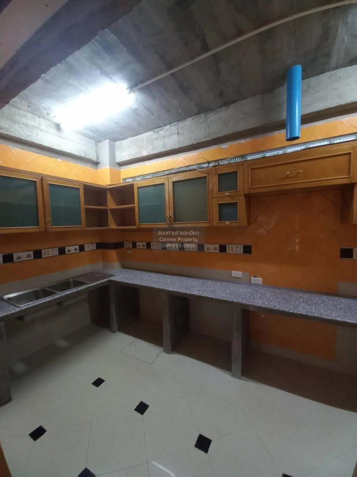 เช่าทาวน์เฮ้าส์/ทาวน์โฮม  บ้านกลางเมือง พระราม 9-รามคำแหง พลับพลา