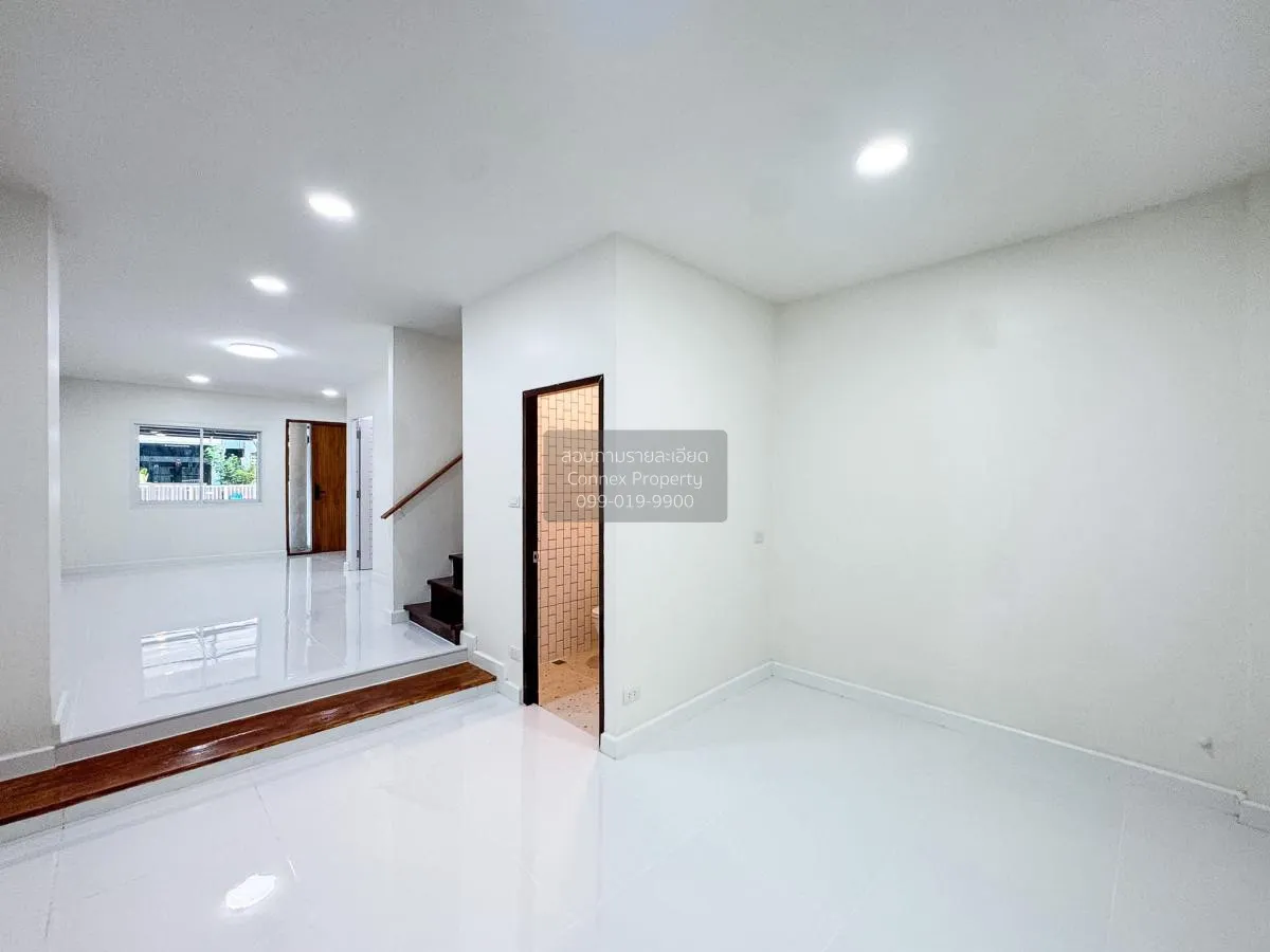 ขายทาวน์โฮม ลาดพร้าว 71 รีโนเวทใหม่ 3.15 ล้าน ใกล้ MRT 900 เมตร ว 4