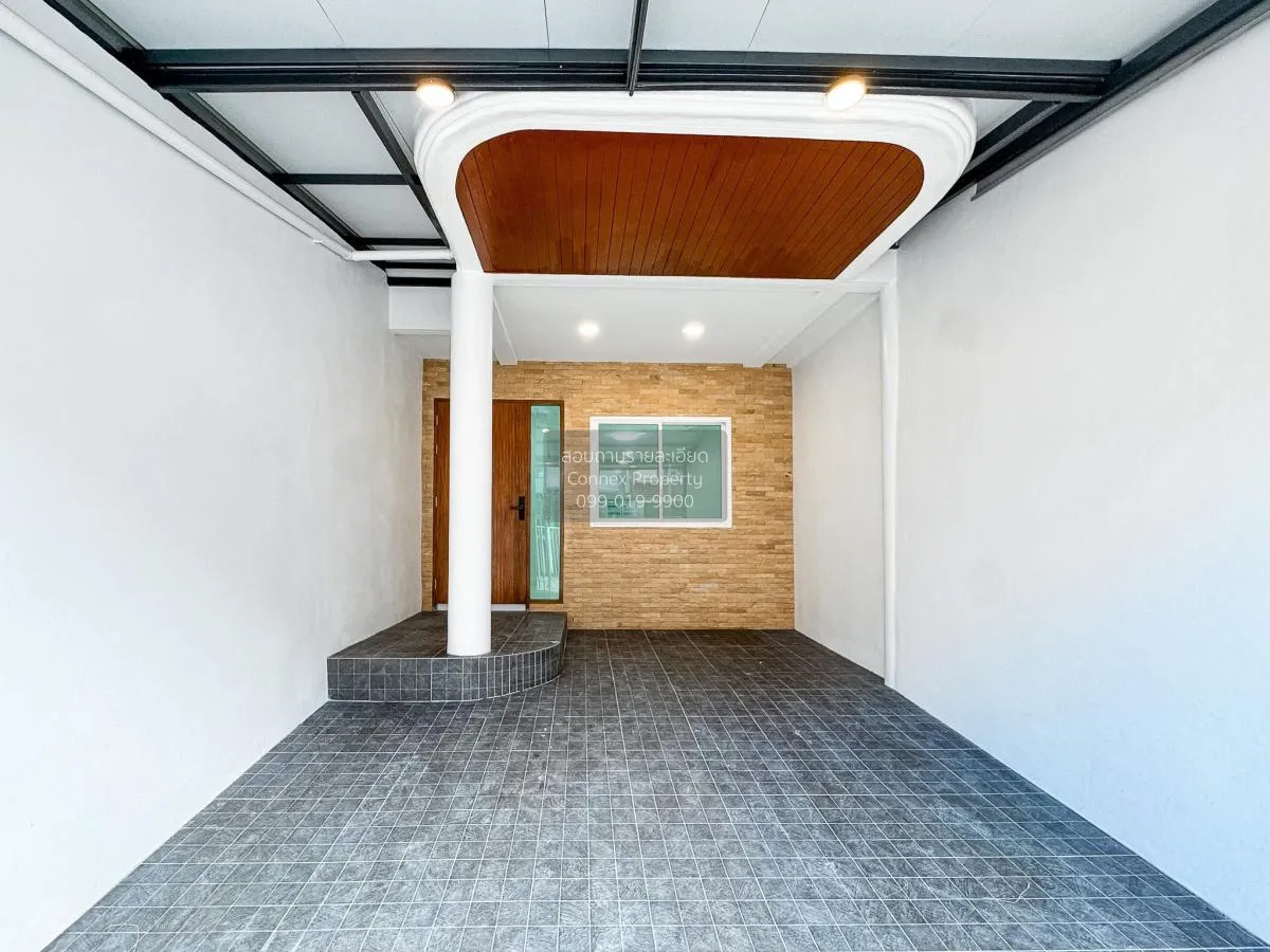 ขายทาวน์โฮม ลาดพร้าว 71 รีโนเวทใหม่ 3.15 ล้าน ใกล้ MRT 900 เมตร ว