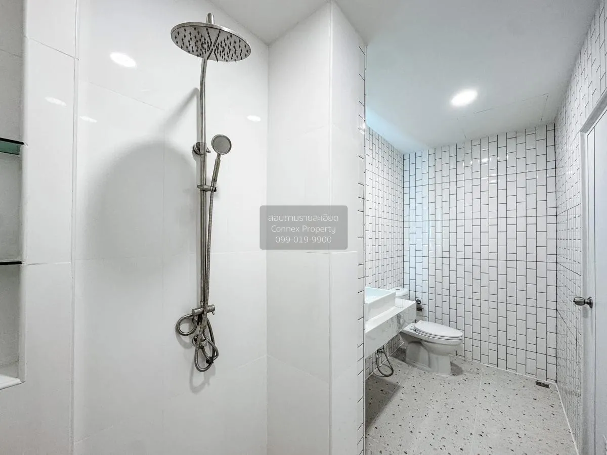 ขายทาวน์โฮม ลาดพร้าว 71 รีโนเวทใหม่ 3.15 ล้าน ใกล้ MRT 900 เมตร ว