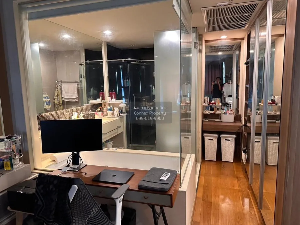 ขายคอนโด  ดิ แอดเดรส สาทร ชั้นสูง ฺBTS-เซนต์หลุยส์ สีลม เขต บางรั