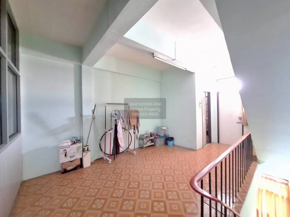 For Sale Commercial Building in Laem Chabang , high floor , Thung