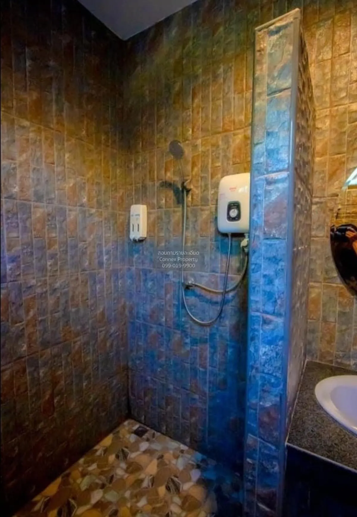 ขายโรงแรมเฮือนสุนทรี รีสอร์ท อ.บางบาล  จ.พระนครศรีอยุธยา  CX-1371