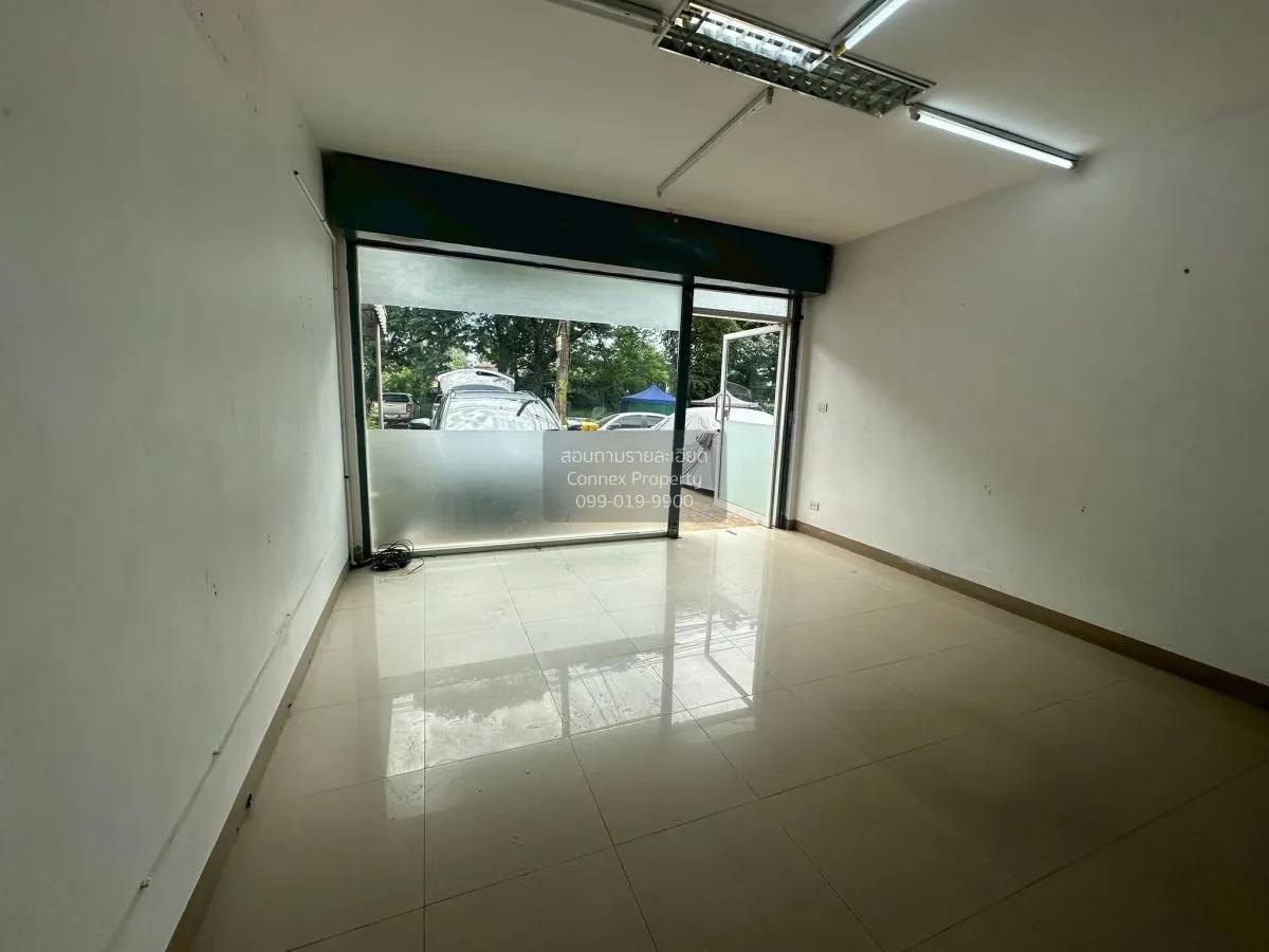 For Sale 2-storey commercial building in front of Siharat Dechoch 2