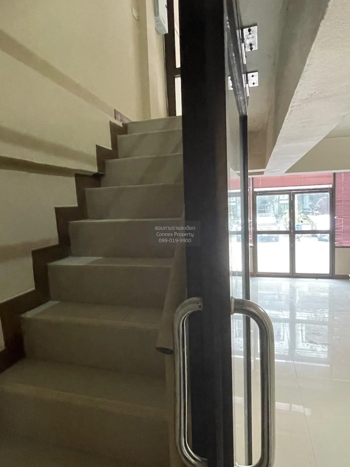 ขายทาวน์เฮ้าส์/ทาวน์โฮม  บ้านรุ่งกิจวิลล่า 9 ARL-ลาดกระบัง คลองสา